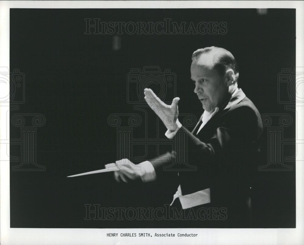 Press Photo music conductor orchestra man - Historic Images