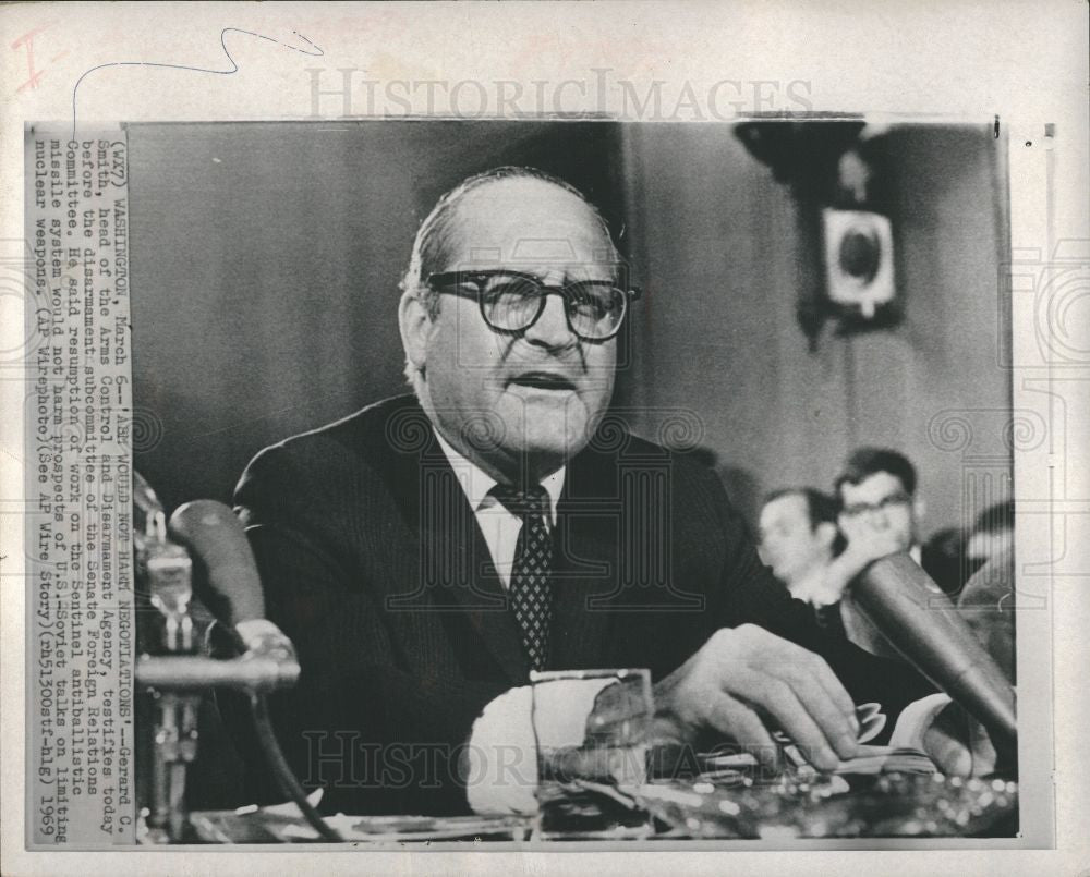 1969 Press Photo Gerard Smith Testify Senate Nuclear - Historic Images