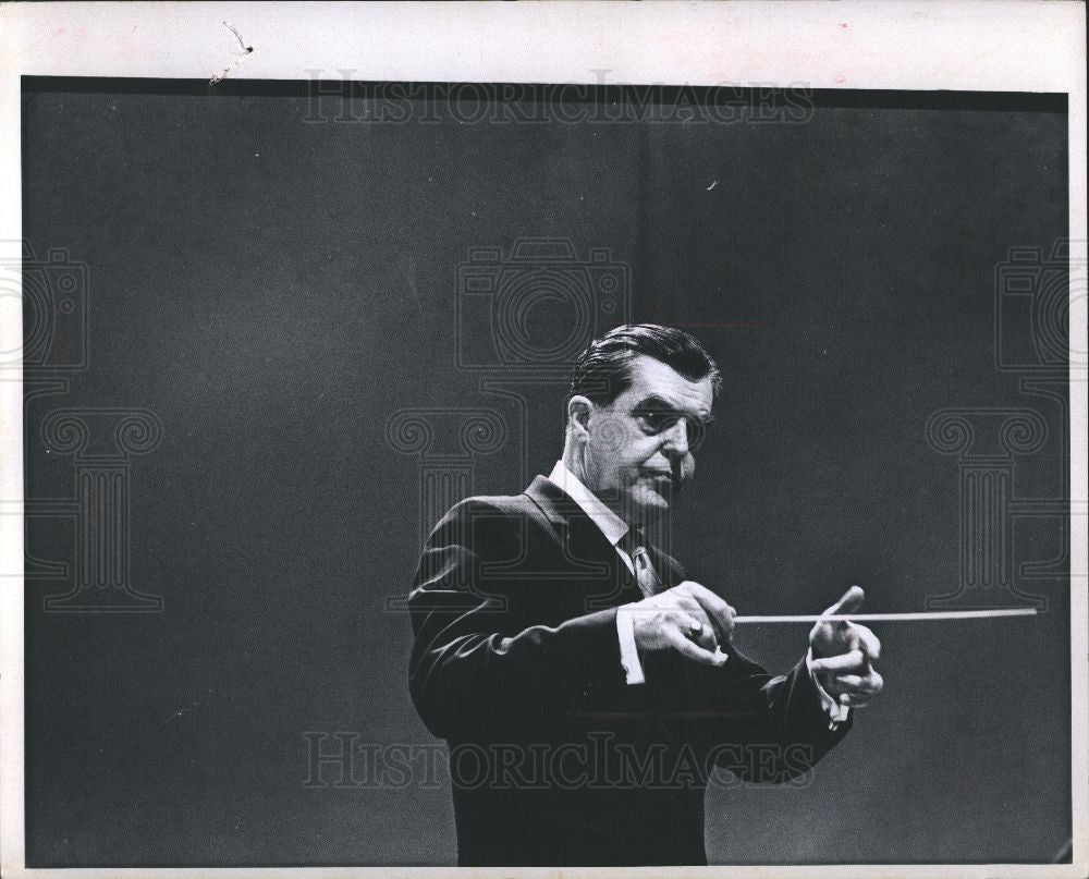 1969 Press Photo Leonard Smith, Conductor - Historic Images