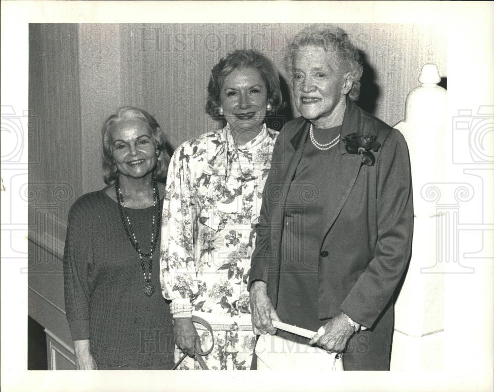 1987 Press Photo Sen. Margaret Chase Smith Former - Historic Images