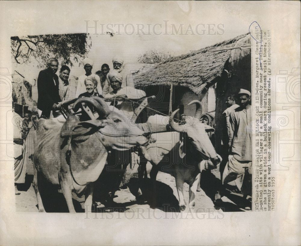 1955 Press Photo US Senator Margaret Chase Smith India - Historic Images
