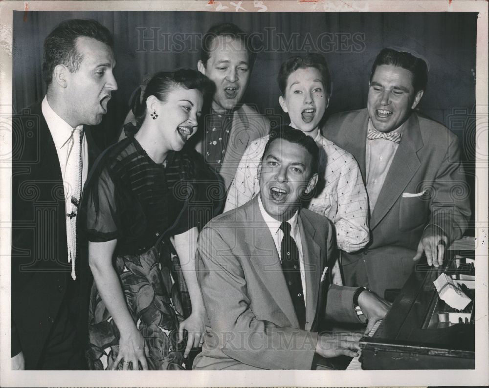 1954 Press Photo Bob Smith Musician - Historic Images