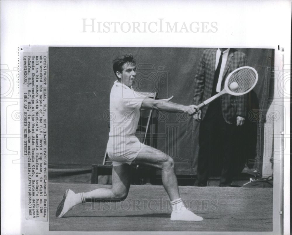 1965 Press Photo Manuel Santana Tennis Player - Historic Images