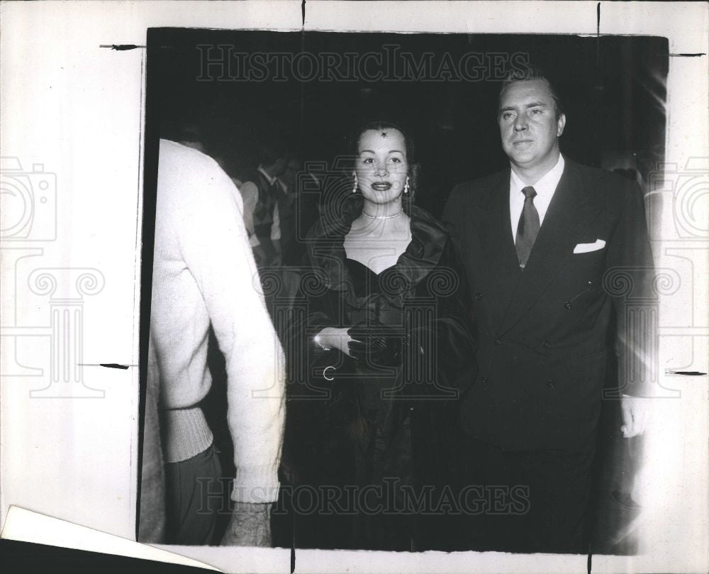 1951 Press Photo Olga San Juan American actress. - Historic Images