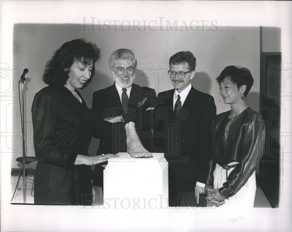 1990 Press Photo Roy Slade  Granbrook - Historic Images