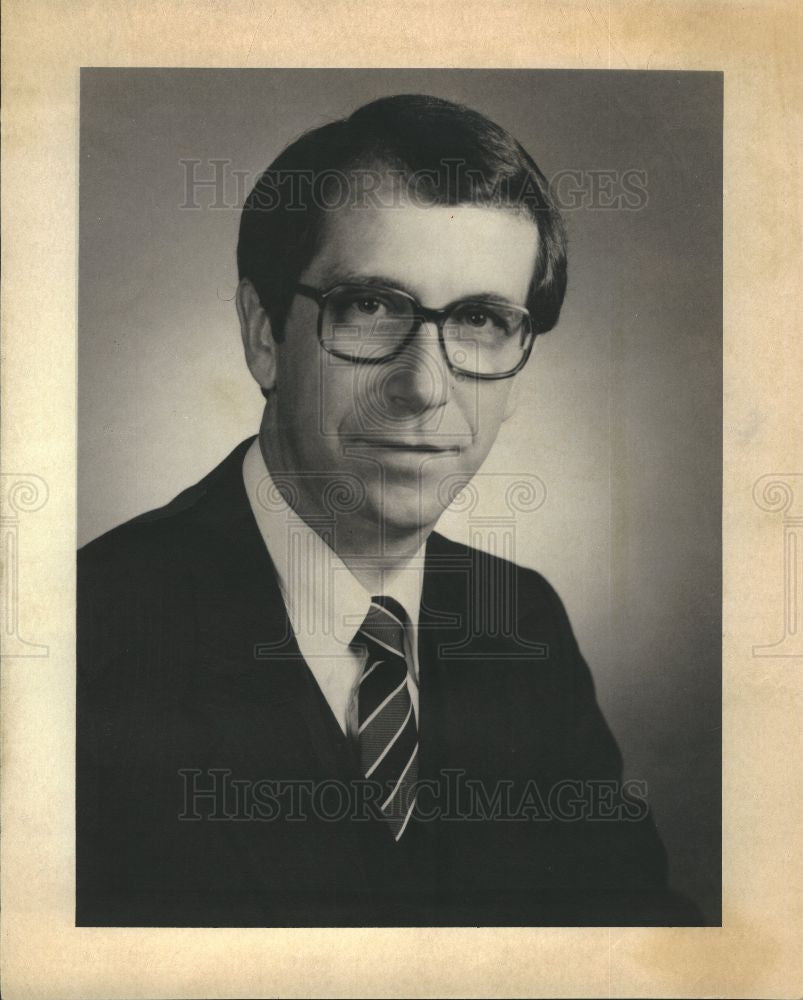 1981 Press Photo Joseph Champagne President - Historic Images
