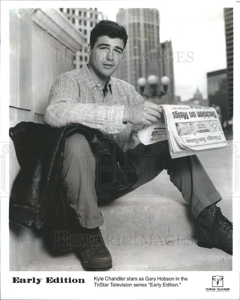 Press Photo Kyle Chandler Gary Hobson Edition - Historic Images