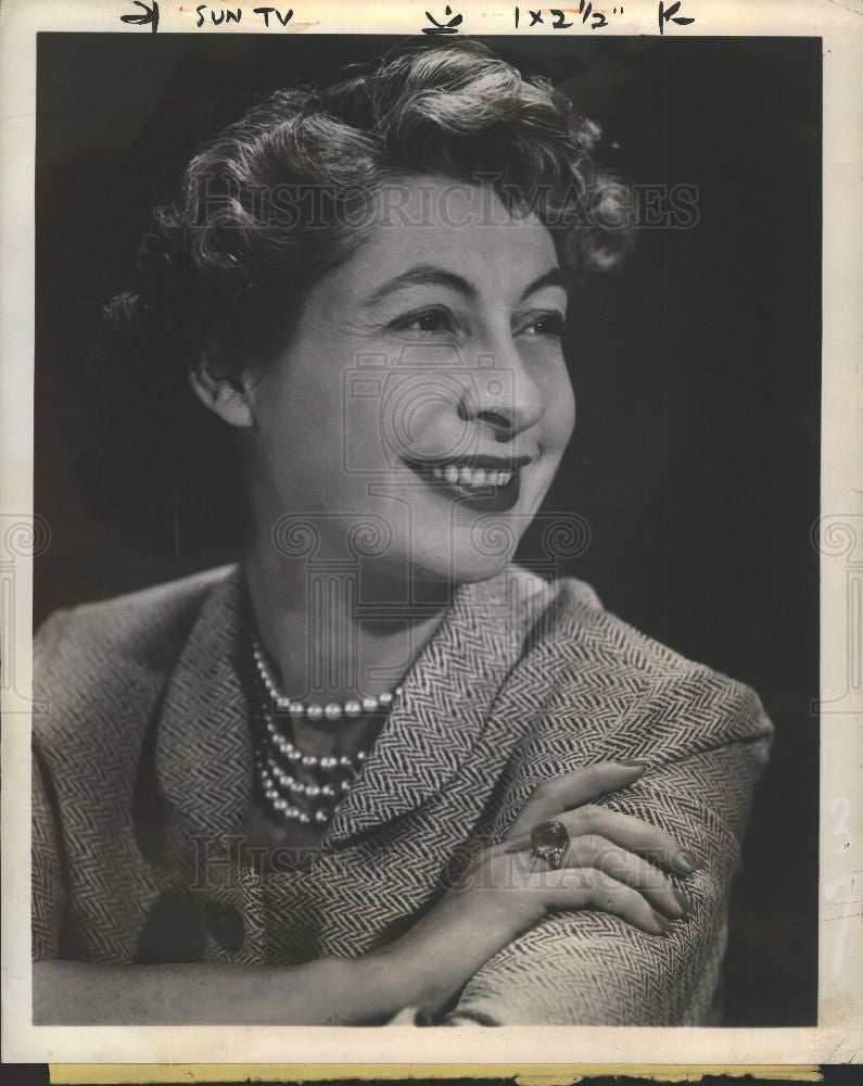1951 Press Photo Ilka Chase actress novelist film radio - Historic Images