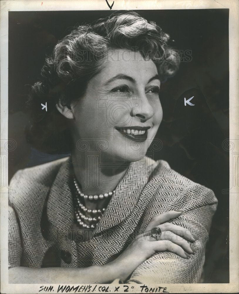 1957 Press Photo Ilka Chase American actress novelist - Historic Images