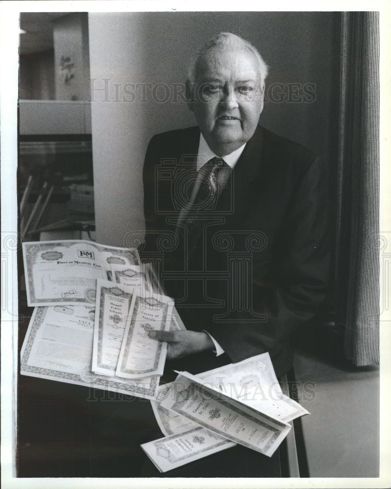1991 Press Photo Michigan First Corp. Stock Certificate - Historic Images