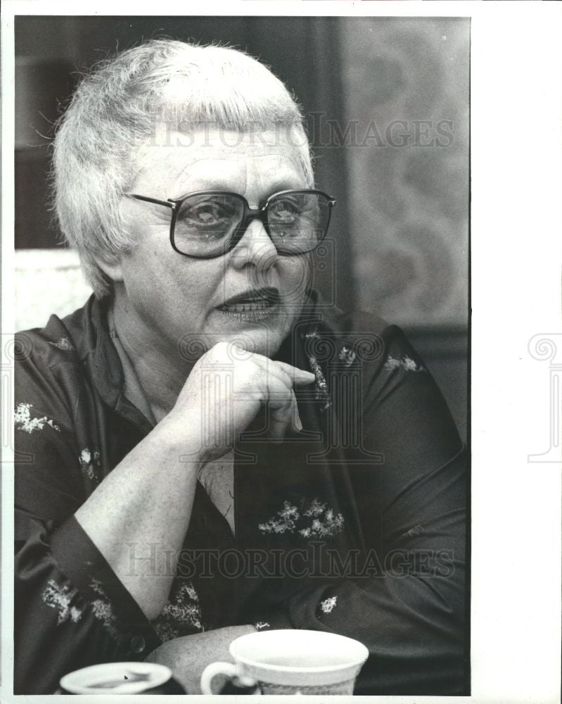 1981 Press Photo Patricia Ann Pat Carroll actress - Historic Images