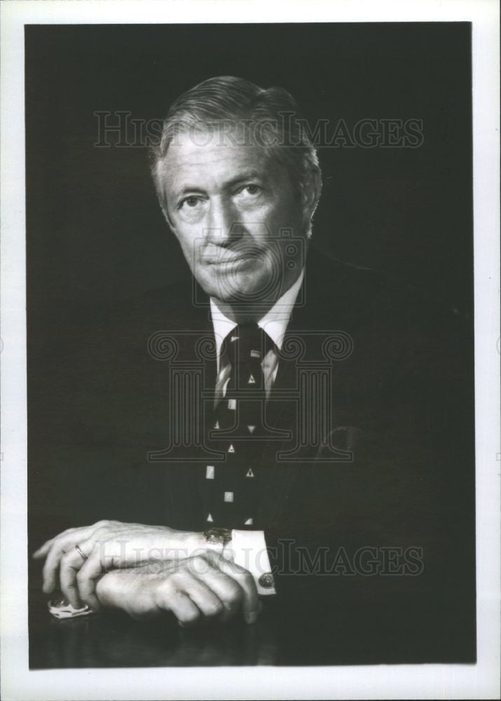 1987 Press Photo Roy Chapin American Motors Corporation - Historic Images