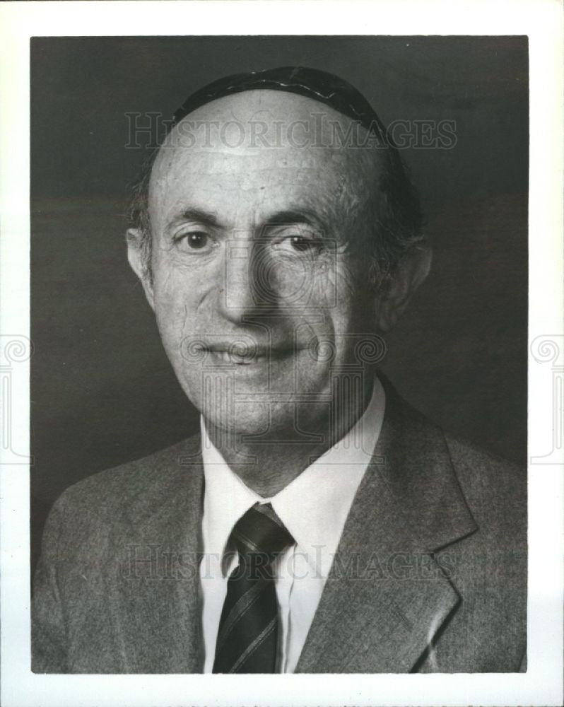 1985 Press Photo Rabbi C. Rosenzveig - Historic Images