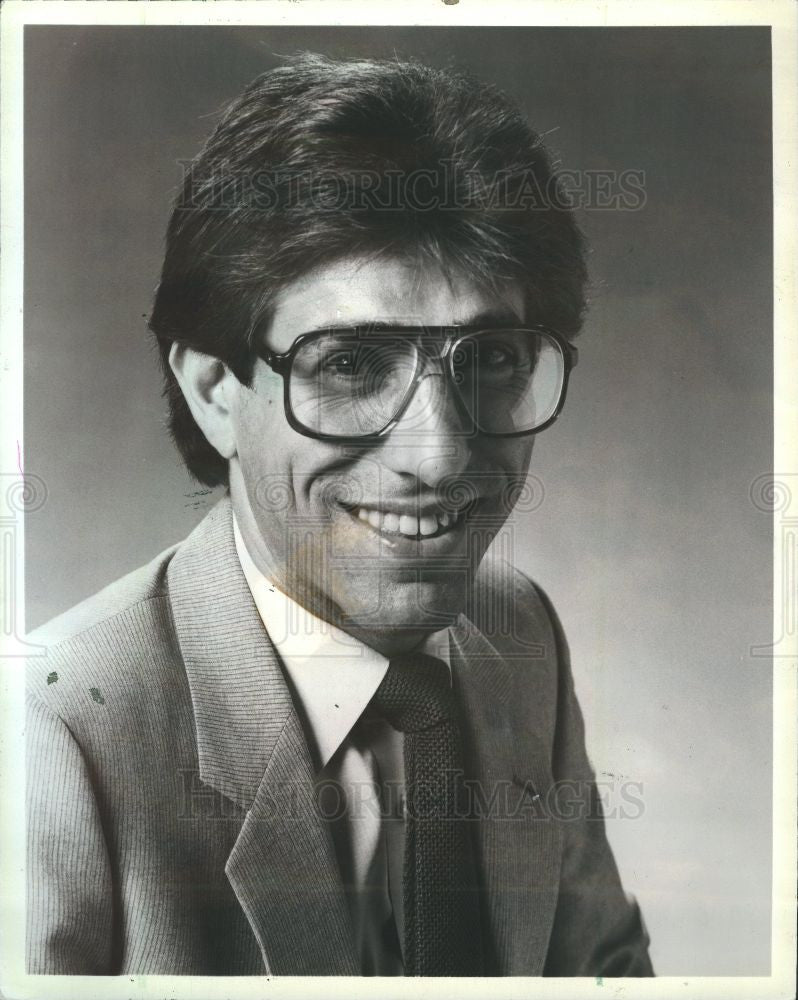 1986 Press Photo Eli Zaret - Sports Reporter - Historic Images