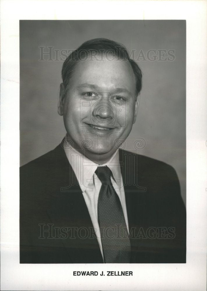 1992 Press Photo Cadillac General Director - Historic Images