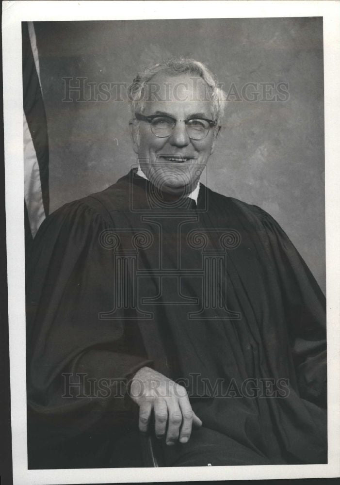 1983 Press Photo Honorable Frederick c. Ziem - Historic Images