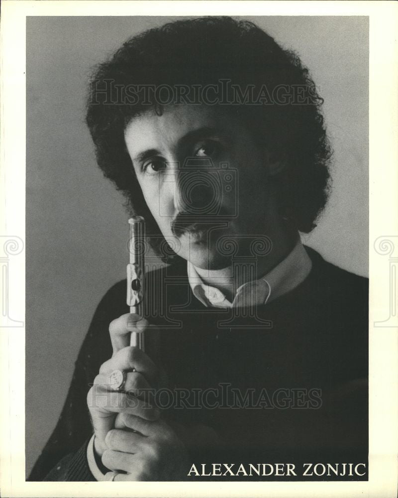 Press Photo Alexander Zonjic Flutist - Historic Images