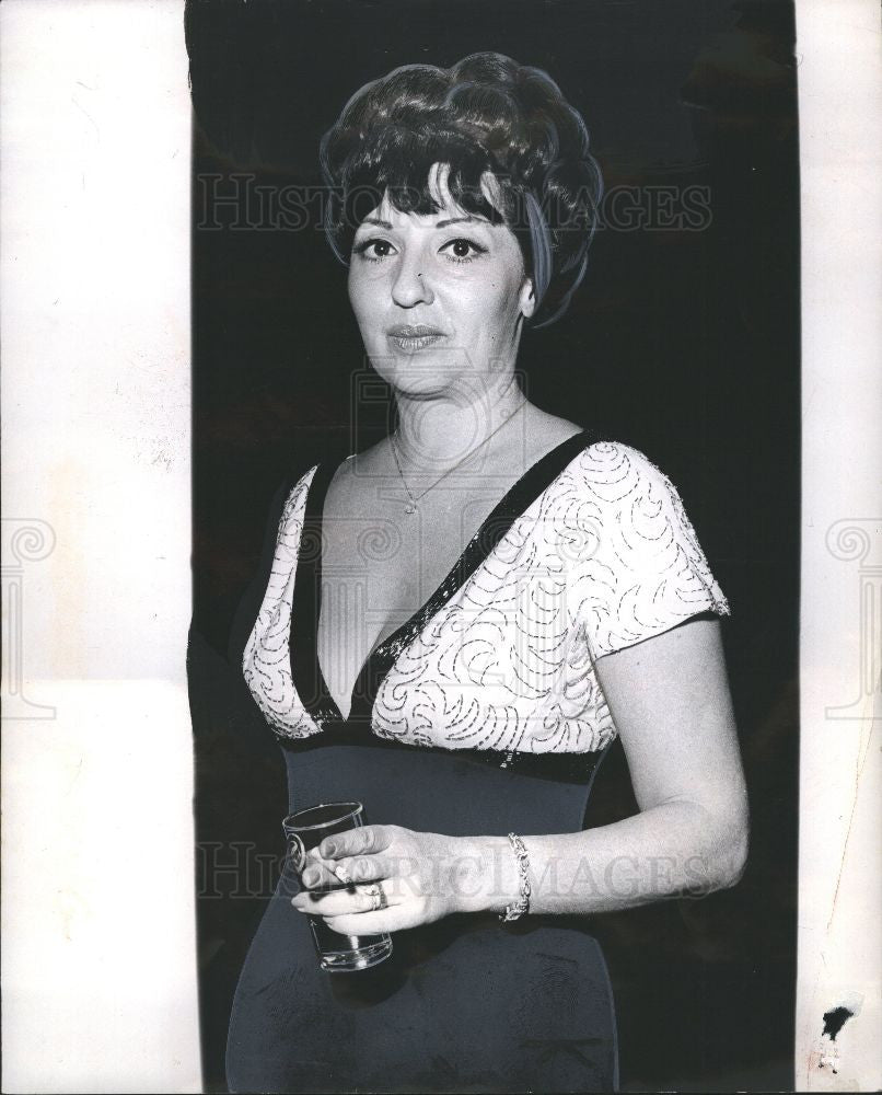 1965 Press Photo Leslie Rose fashion - Historic Images
