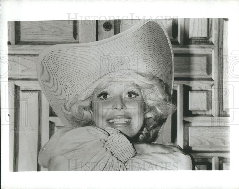 Press Photo Carol Channing Actress Singer - Historic Images