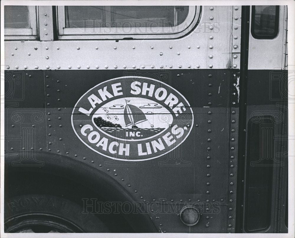 1969 Press Photo Lake Shore Coach Lines Joe Zerilli - Historic Images