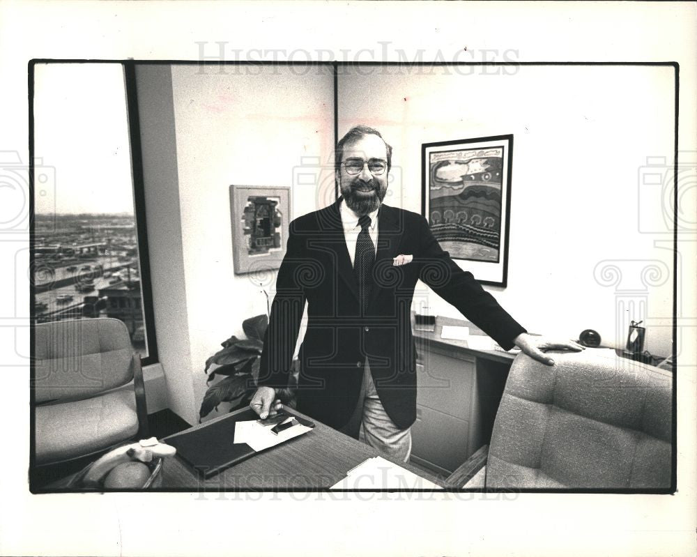 1987 Press Photo George Zeitzer Jewish Welfare - Historic Images