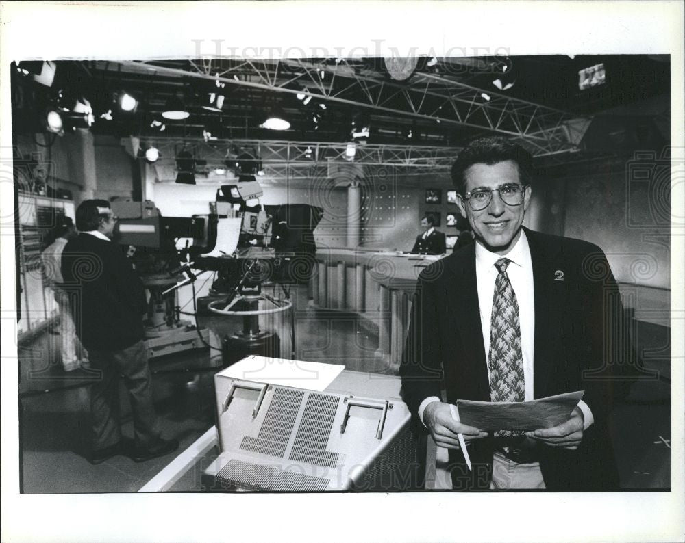 1990 Press Photo Eli Zaret, sportscaster - Historic Images