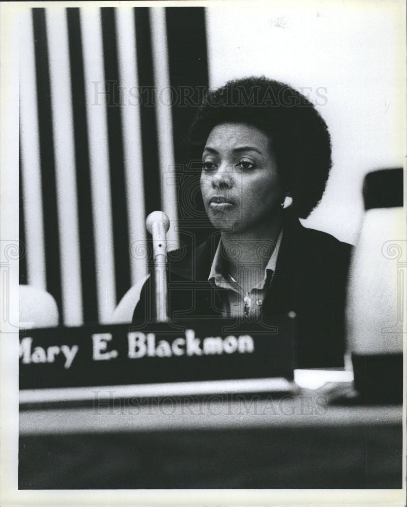 1979 Press Photo Mary E Blackmon Voted Yes on Residency - Historic Images