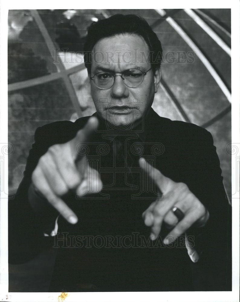 2002 Press Photo Lewis Black Comedian Mark Ridley&#39;s - Historic Images