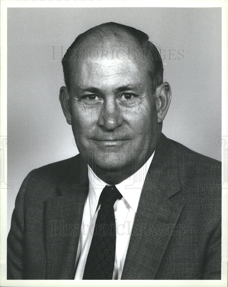 1989 Press Photo Elwood P.Blanchard Vice Chairman - Historic Images