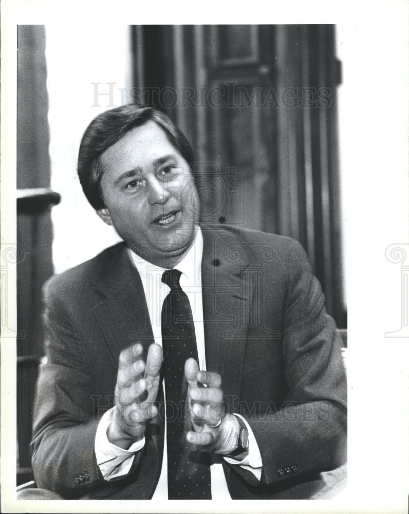 1985 Press Photo Michigan Governor James Jim Blanchard - Historic Images