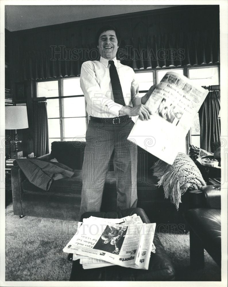 1972 Press Photo JIM BLANCHARD DETROIT home DEN - Historic Images