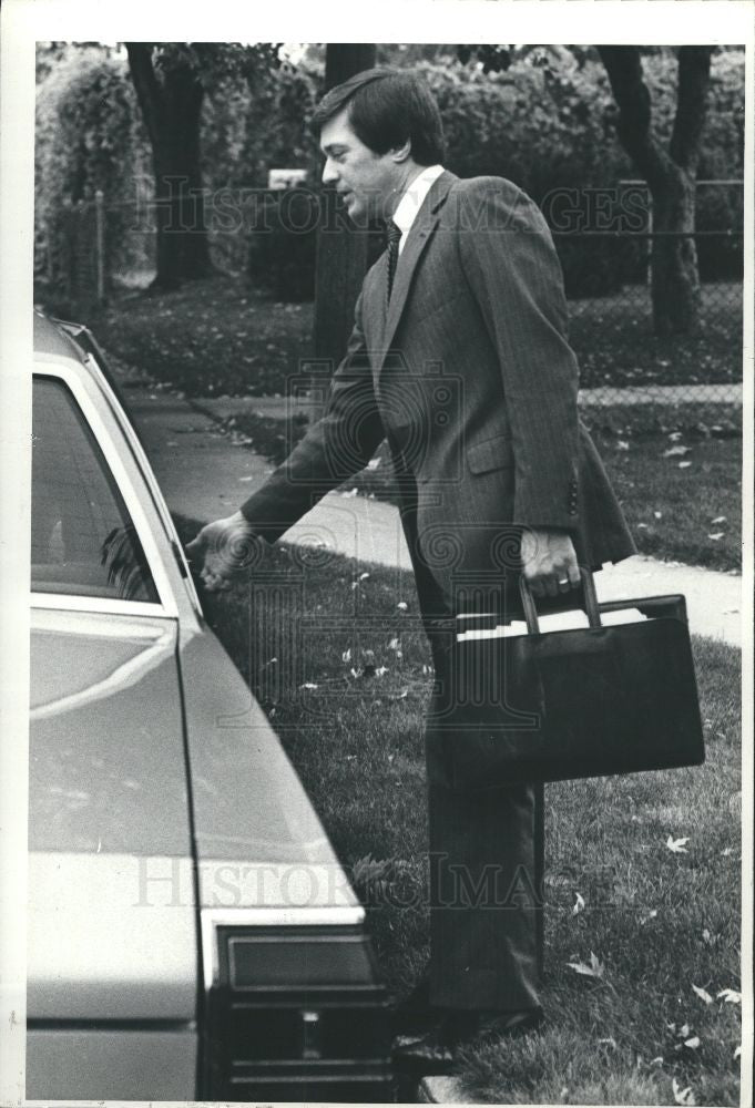 1982 Press Photo Michigan Governor James Blanchard - Historic Images