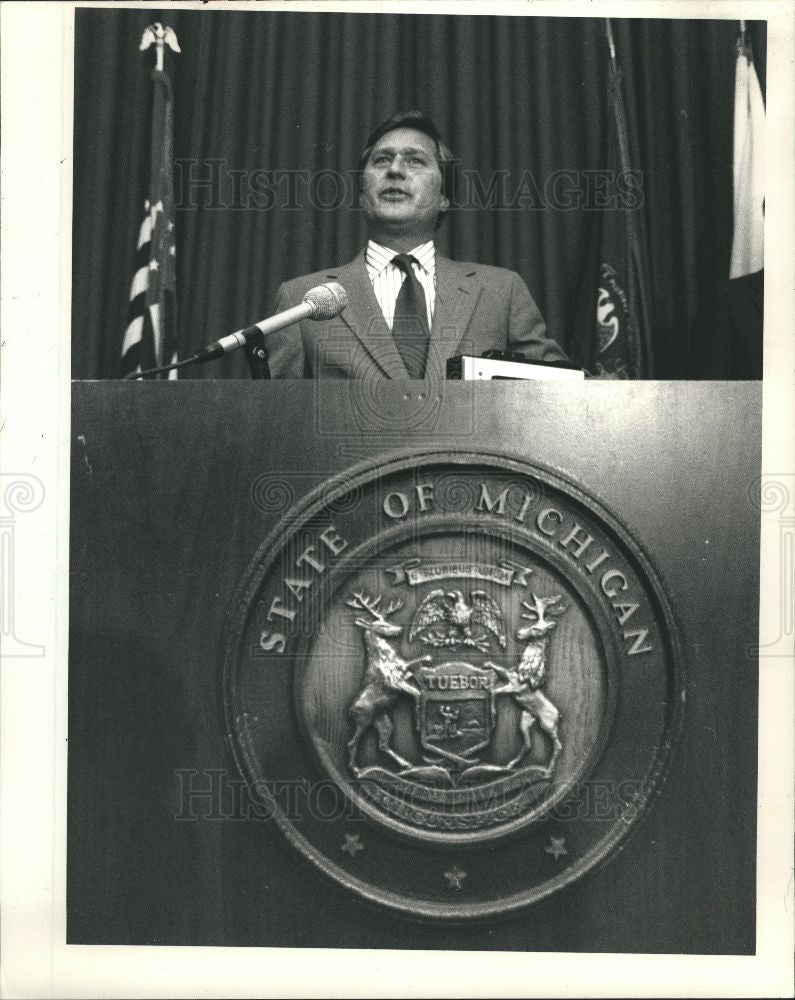 1987 Press Photo Michigan Governor James Blanchard - Historic Images