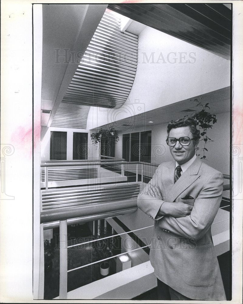 1980 Press Photo John Stevens architect atrium-like - Historic Images