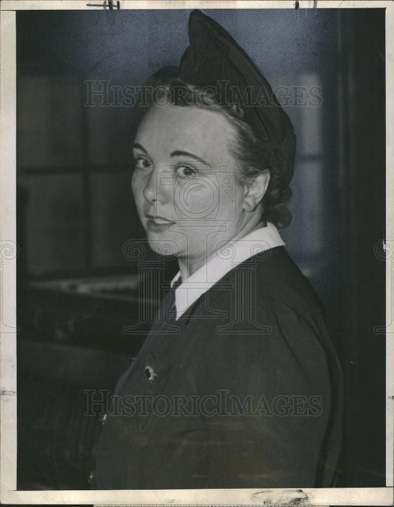 1942 Press Photo MRS. MAX STEPHAN - Historic Images