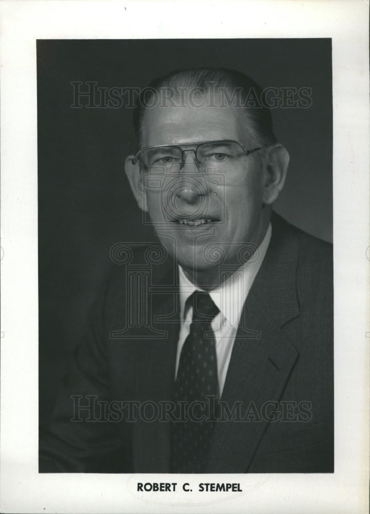 Press Photo Robert C. Stempel CEO General Motors - Historic Images