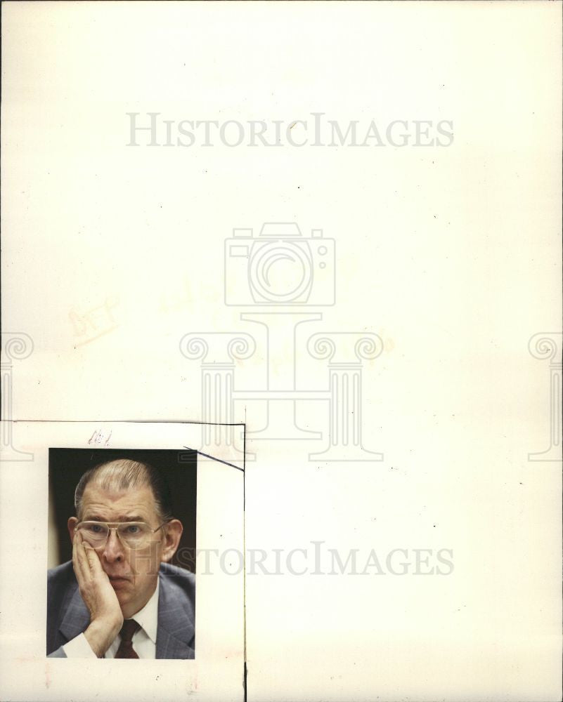 1991 Press Photo Robert Stempel GM Chairman - Historic Images