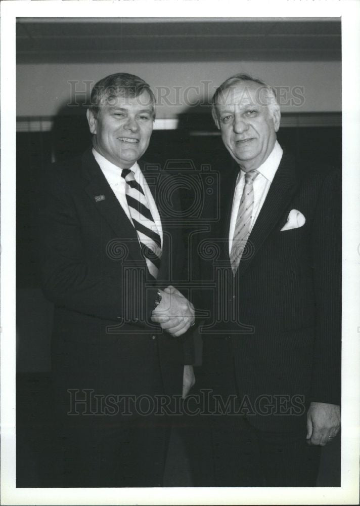1988 Press Photo Frank Stella Vice President - Historic Images