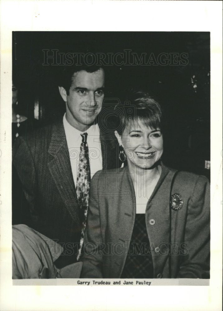 1989 Press Photo Margaret Jane Pauley Garry Trudeau - Historic Images