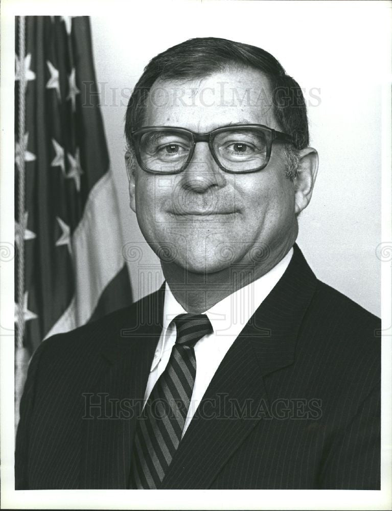 1990 Press Photo Bob Traxler politician Michigan - Historic Images