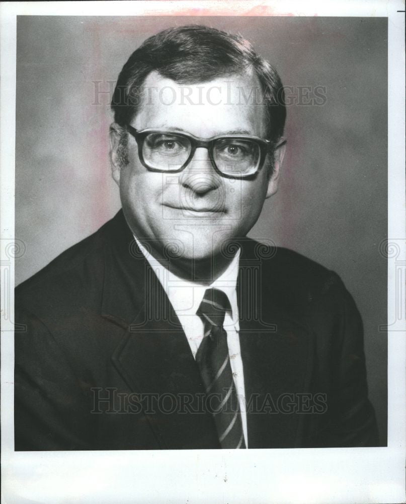 1988 Press Photo Robert Traxler chest pain - Historic Images