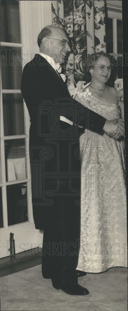 Press Photo George W. Troost wife gala - Historic Images