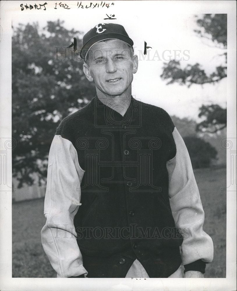 1957 Press Photo Fred Trosko Football Coach - Historic Images