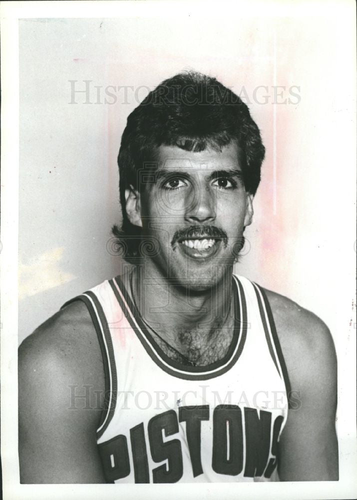 1983 Press Photo Kelly Tripucka NBA Detroit Pistons - Historic Images