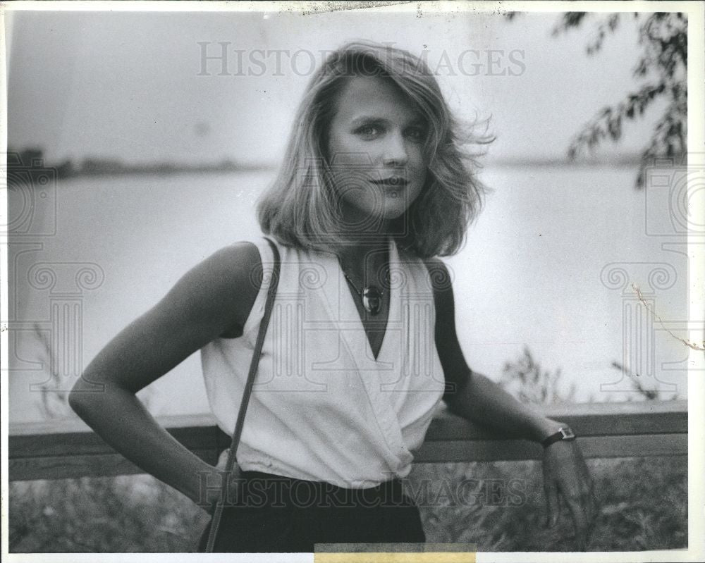 1991 Press Photo Trimer Hartley Education Team - Historic Images