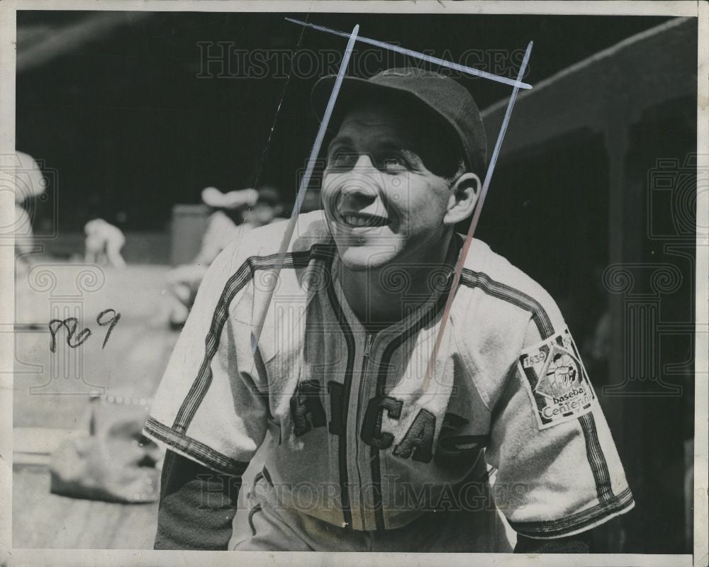 1939 Press Photo Mike Tresh catcher - Historic Images