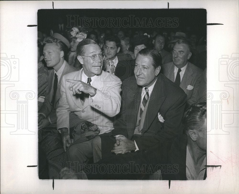 1947 Press Photo Joe E. Brown Arthur Treacher boxing - Historic Images