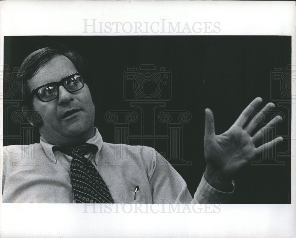 1974 Press Photo Robert Traxler - Historic Images