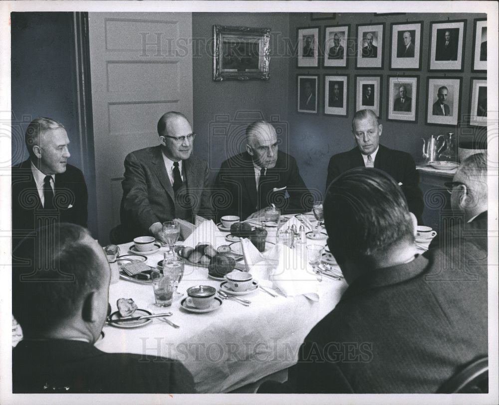 1962 Press Photo Glenn Bixby Edward Evans Dinner Meet - Historic Images