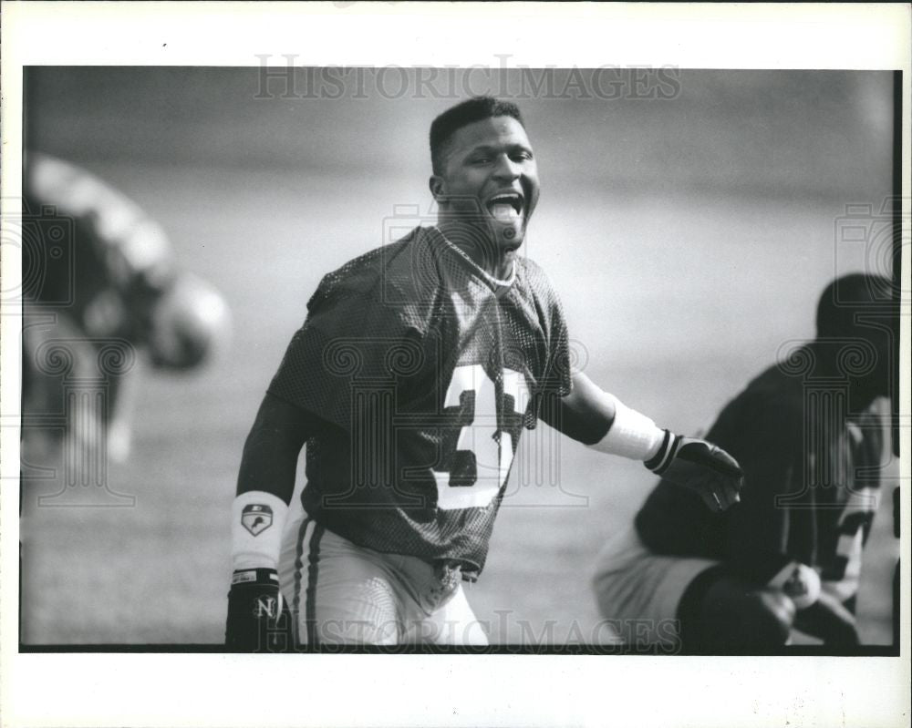 1991 Press Photo Bennie Blades American Footballer NFL - Historic Images